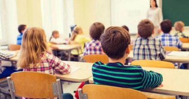 Уряд рекомендував школам перейти на дистанційну форму навчання мінімум на два тижні