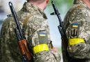 У Кам’янці-Подільському люди заблокували та пошкодили автомобіль працівників ТЦК